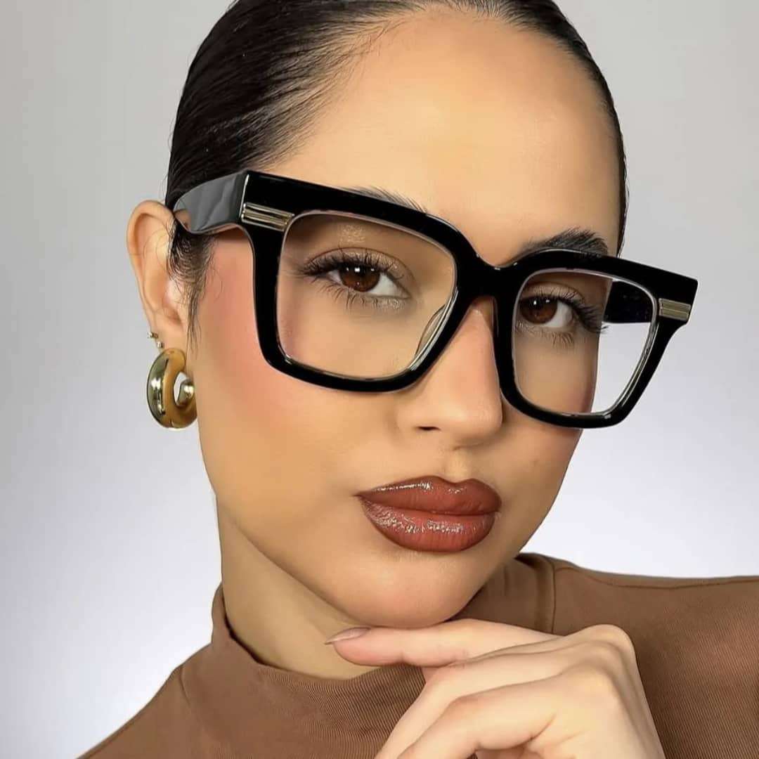 Savanna Black